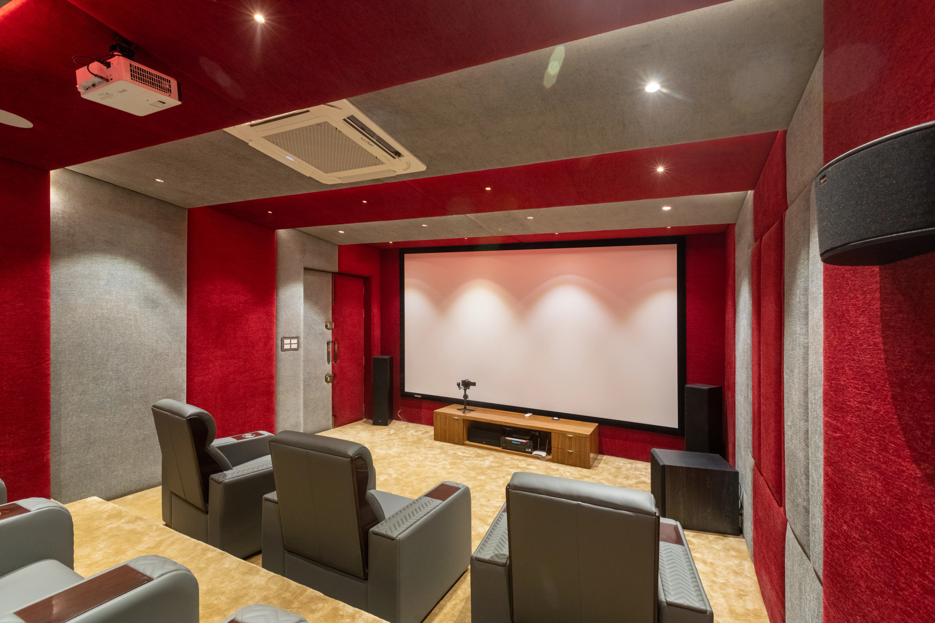 Home Theatre